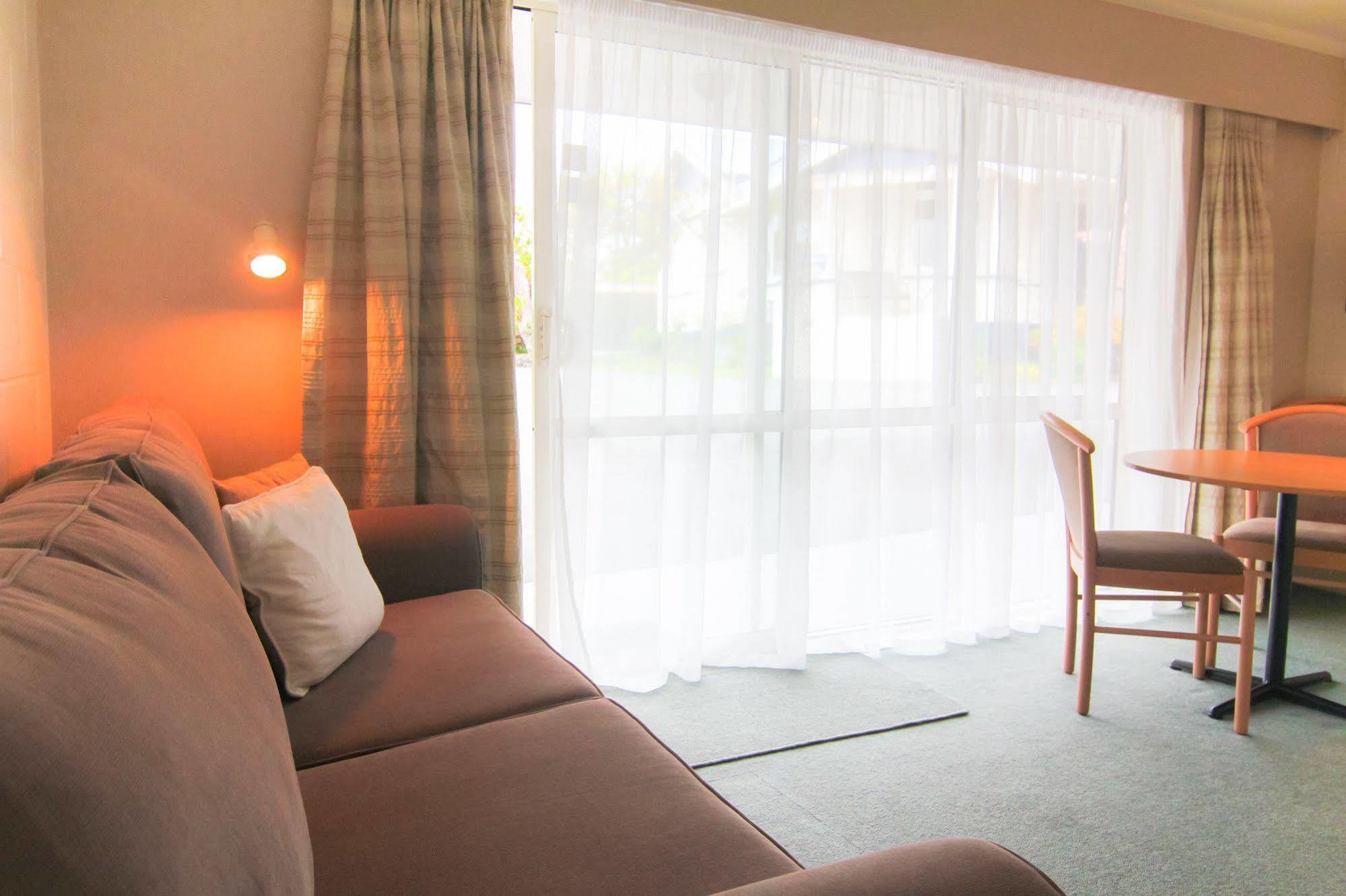 Broadway Lodge Motel Stratford Εξωτερικό φωτογραφία