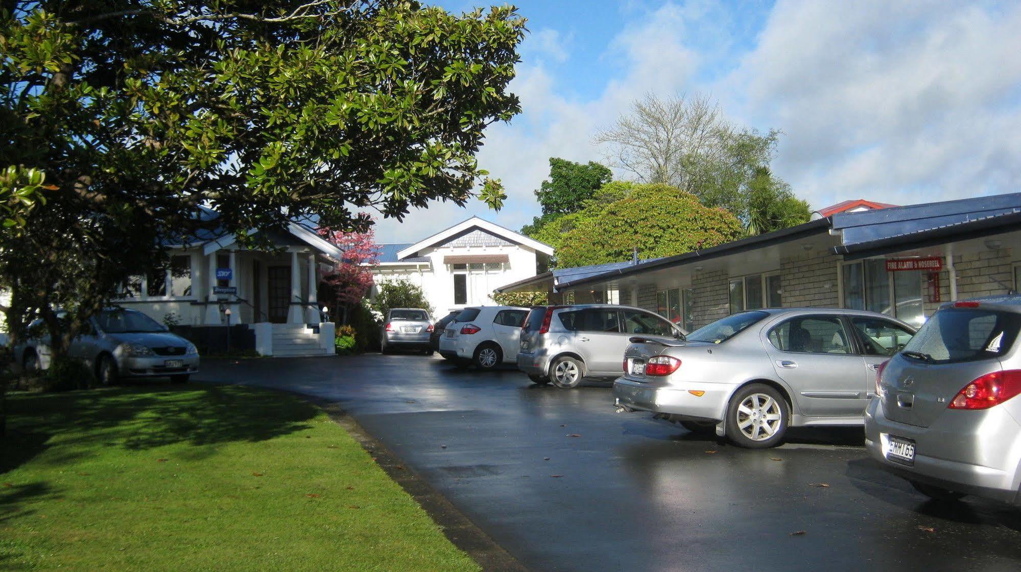 Broadway Lodge Motel Stratford Εξωτερικό φωτογραφία